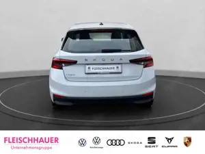 Skoda Fabia Essence 1,0 LED Apple CarPlay Android Auto Musikst Bild 5