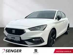 SEAT Leon 1.5 eTSI FR Black Edition Winterpaket Navi