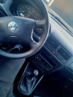 Volkswagen Golf 1.4 Aktion Trendline Bild 5