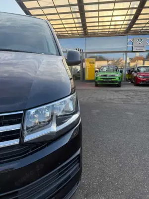 Volkswagen T6 Caravelle 2.0 TDI Caravelle Comfortline Bild 3