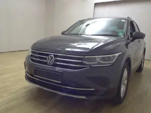 Volkswagen Tiguan 2.0 TSI 4M Elegance Matrix StandHzg Ahk Bild 2