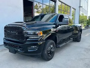 Dodge RAM 3500 Dually Mega Cab Limited 6.7 TD HO MY26