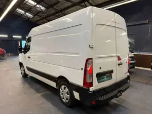 Renault Master Kasten L2H2 Komfort Klima Tempomat PDC Bild 5