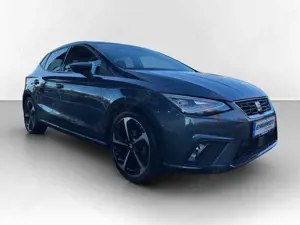 SEAT Ibiza 1.0 TSI FR VOLL-LED*VIRTUAL*NAV*TEMP*SHZ*PDC*KA... Bild 3