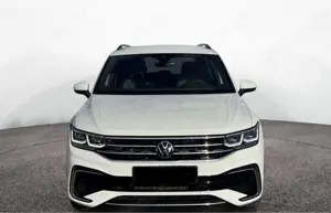 Volkswagen Tiguan 2.0 TDI R-Line Bild 2