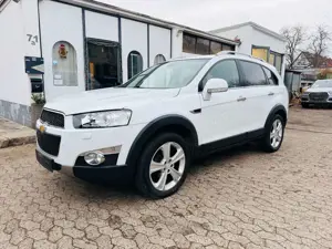 Chevrolet Captiva 2.2 D LTZ 4WD 1.Hand 7-Sitz Navi Kamera Bild 3