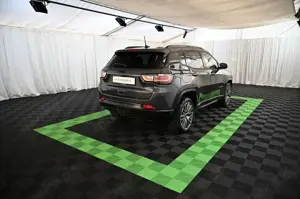 Jeep Compass 1.5 e-Hybrid DTC-7 Summit LED/ACC/LEDER/19 Bild 5