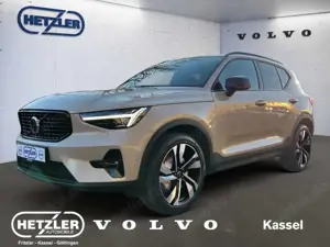Volvo XC40 B4 Ultra Dark 2WD StandHZG Leder Digitales Cockpit