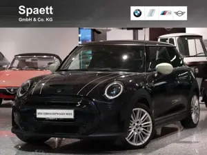 MINI Cooper SE Pano. DrivAss RFK 17Zoll HUD