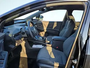 Toyota bZ4X Teamplayer Spurhalteass. Temp SHZ Keyless Totwinke Bild 3