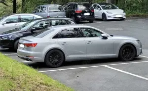 Audi A4 45 TFSI quattro S tronic sport (S line)