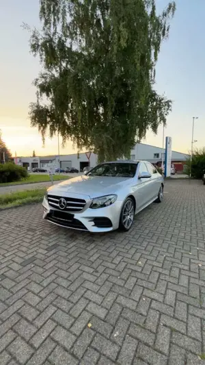 Mercedes-Benz E 300 d 9G-TRONIC Sportstyle Edition