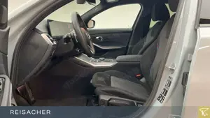 BMW 320 dA xDrive Tou M-Sport,AHK,ACC,HUD,360° Bild 4