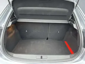 Peugeot 208 Hybrid 100 Allure eDCS6 Navi+LED+360° Kam+ACC+ Bild 5