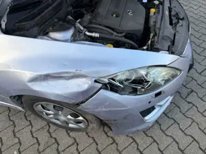 Mazda 6 Kombi 2.5 Dynamic/PDC/Keyless/Sport Bild 4