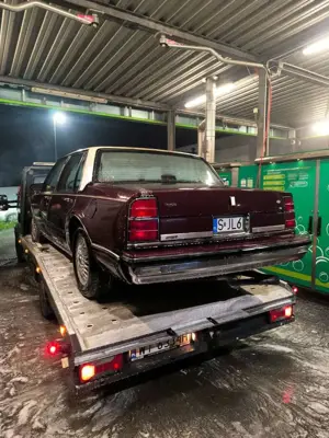 Oldsmobile Delta 88 Royale