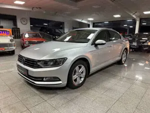 Volkswagen Passat Lim. Comfortline BMT/Start-Stopp Bild 3