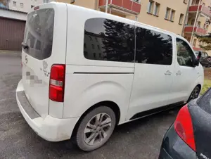 Opel Zafira Life Tourer M (L2) Bild 2