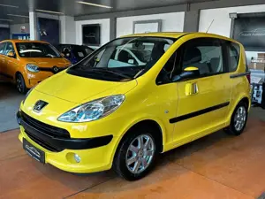 Peugeot 1007 Premium *36-TKM* AUTOMATIK/PDC/KLIMA