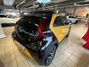 Toyota Aygo X Aygo X HYBRID 1,5 GR Sport CVT *CANVAS+JBL* Bild 4