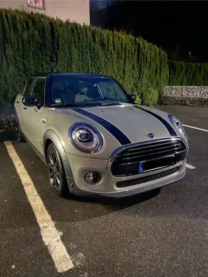MINI Cooper Aut. 60 Years Chili