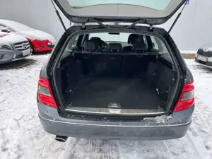 Mercedes-Benz C 220 CDI Blueefficiency NAVI/PDC/SHZ Bild 5