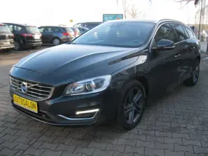 Volvo V60 2.4 T6 Hybrid Kombi Summum AWD