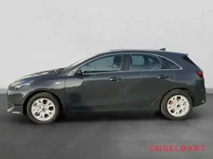 Kia Ceed / cee'd Vision Automatik 1.5T Komfort+-Paket Bild 2