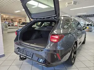 CUPRA Leon elt.Heckklappe,AHK anklappb. Bild 4