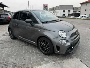 Abarth 595 595 1,4 T-Jet 121 kW (165PS)