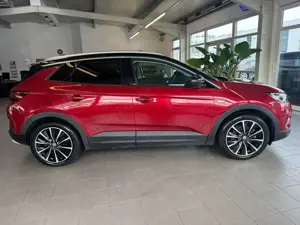 Opel Grandland X Ultimate Plug-in-Hybrid 4 - Garantie - Scheckheft Bild 4