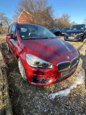 BMW 218 i Active Tourer*Led*SHZ*Garantie*TÜV+Service Bild 2