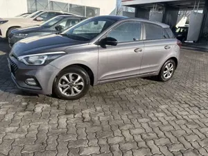 Hyundai i20 YES! Bild 4
