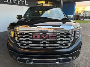 GMC Sierra 1500 Denali 3.0L Crew Cab MY26 AHK 22"Alu Bild 2