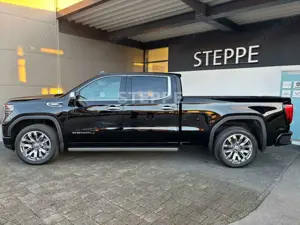 GMC Sierra 1500 Denali 3.0L Crew Cab MY26 AHK 22"Alu Bild 3