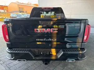 GMC Sierra 1500 Denali 3.0L Crew Cab MY26 AHK 22"Alu Bild 5