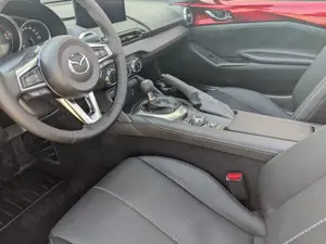 Mazda MX-5 1.5l Exclusive Bose Matrix Navi NEU Bild 3