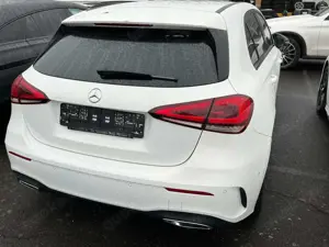 Mercedes-Benz A 200 AMG Line Bild 2