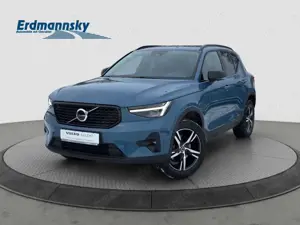 Volvo XC40 B4 Plus Dark/LED/Keyl/el.Sitze/LHZ/360/Pano Klima