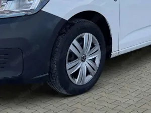 Volkswagen Caddy Cargo*1.Hd*PDC*Touch*DAB*AHK* Bild 4