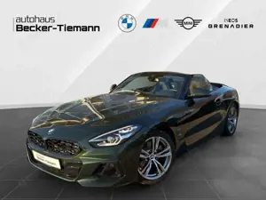 BMW Z4 sDrive20i 18" / M Paket / DrivAss / HUD / Keyless