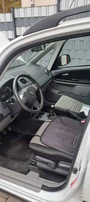 Suzuki SX4 2.0 DDiS 4x2 Style
