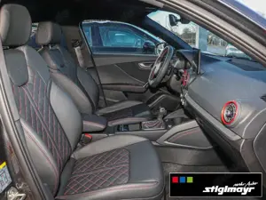 Audi Q2 S line 35TFSI S-tronic LEDER+MATRIX+SONOS-STA Bild 4