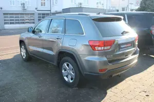Jeep Grand Cherokee 3.0 CRD Laredo Bild 5