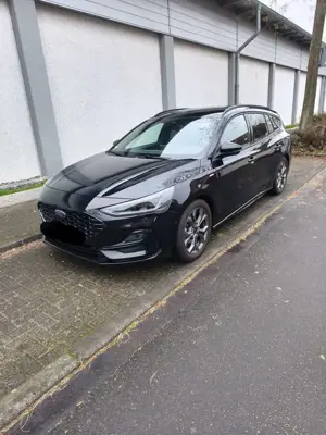 Ford Focus Turnier 1.0 EcoBoost Hybrid Aut. ST-LINE X