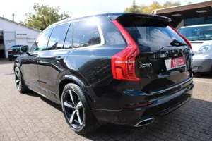 Volvo XC90 R Design AWD Navi Pano AHK Kamera Bild 2