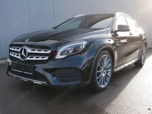 Mercedes-Benz GLA 200 AMG-Line NAVI/LED/PANO/360°/AHK