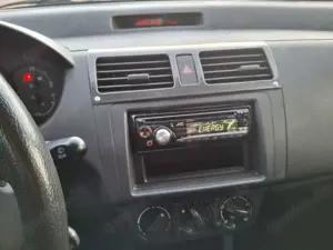 Suzuki Swift Swift 1.3 Club Bild 5