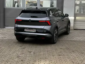 Mitsubishi Eclipse Cross Luxury-Paket 87 kWh (22kW) BEV Vollelektrisch!!! Bild 5