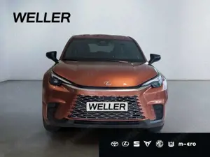 Lexus LBX ELEGANT BLACK EDITION plus Komfort Paket  Bild 4